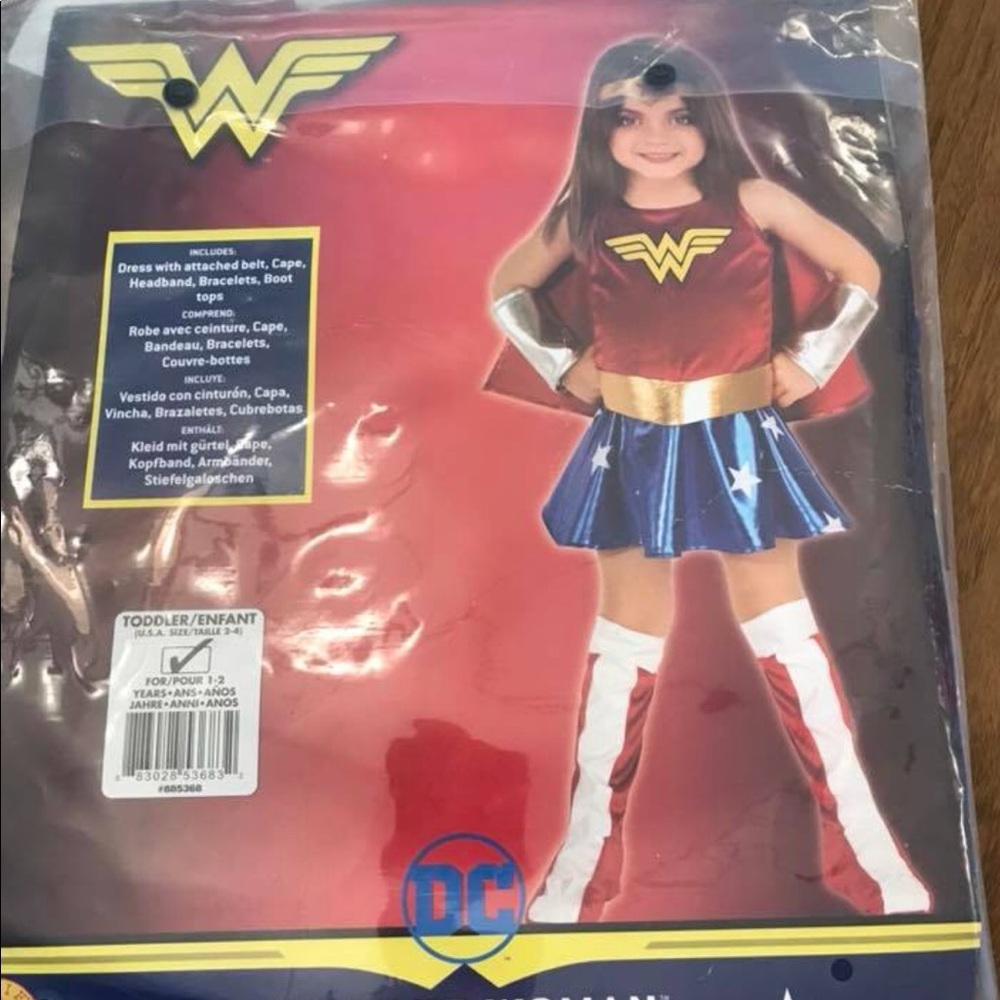 2t-4T Wonder Woman costume.